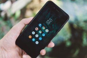 Jaki telefon do 1500 zł? Ranking TOP 8 w 2026